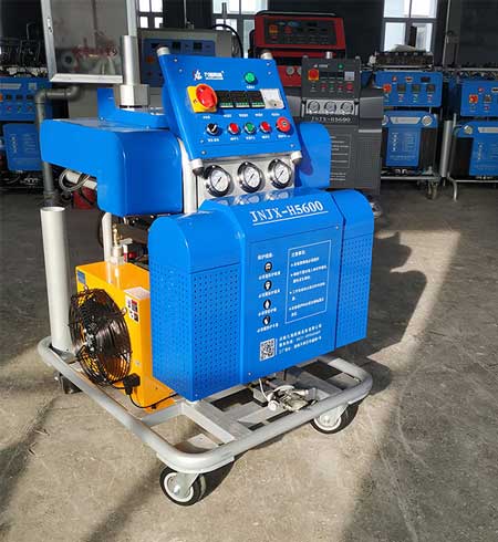 車廂聚脲防護(hù)噴涂機(jī)-剛性聚脲耐磨液壓噴涂機(jī)